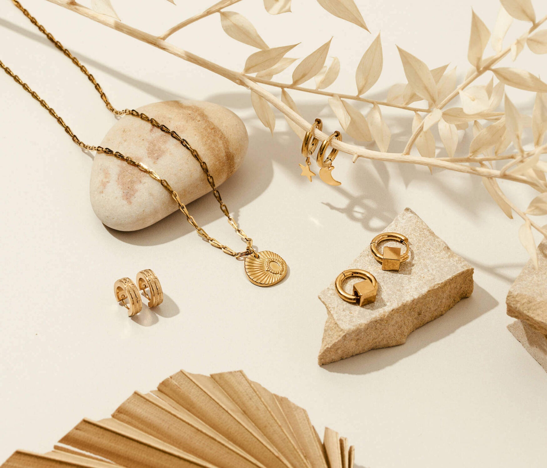 Jewelry & Accessories