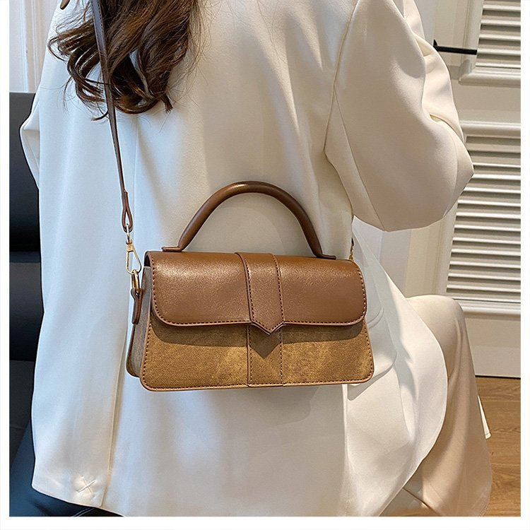 Women's Fashionable All-match Commuter Messenger Bag