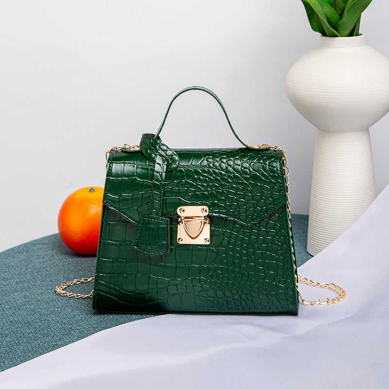 Street Fashion PU Crocodile Pattern Women's Handbag