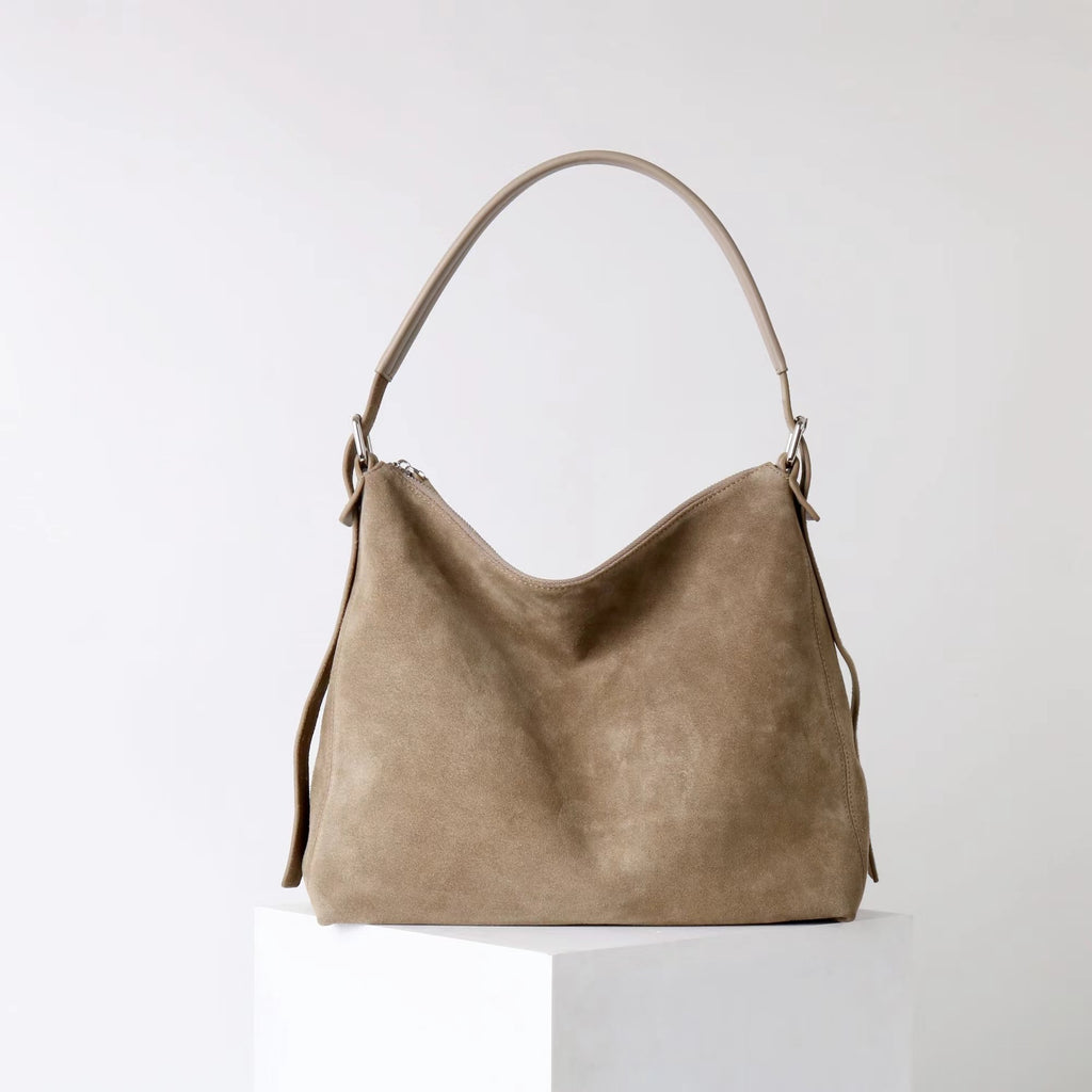 Leather Crossbody Shoulder Bag With A Sophisticated Casual Vibe
